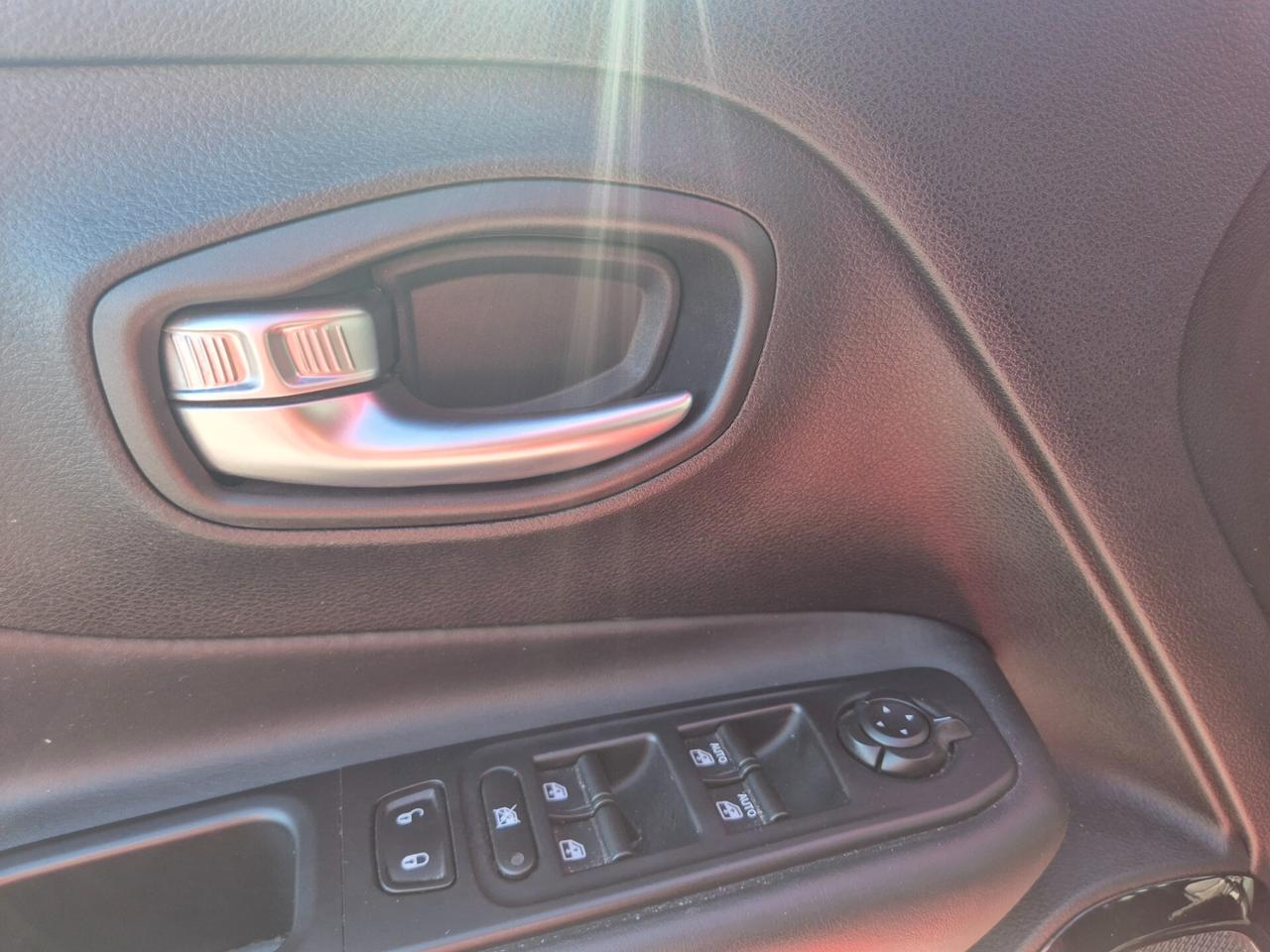 Jeep Renegade 1.6 Mjt DDCT 120 CV Limited NIGHT EDITION