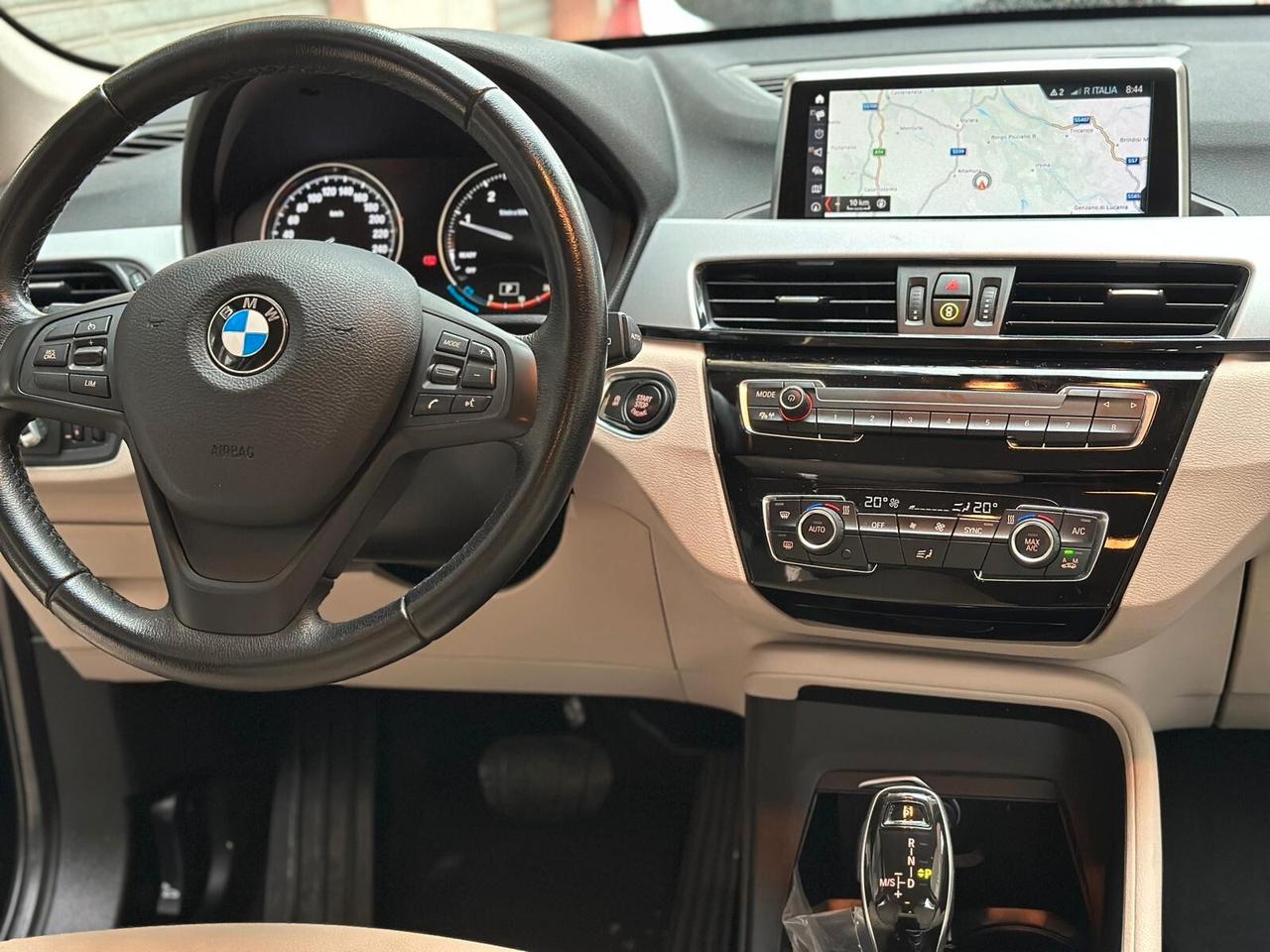 Bmw X1 sDrive18d Autom. xLine FULL