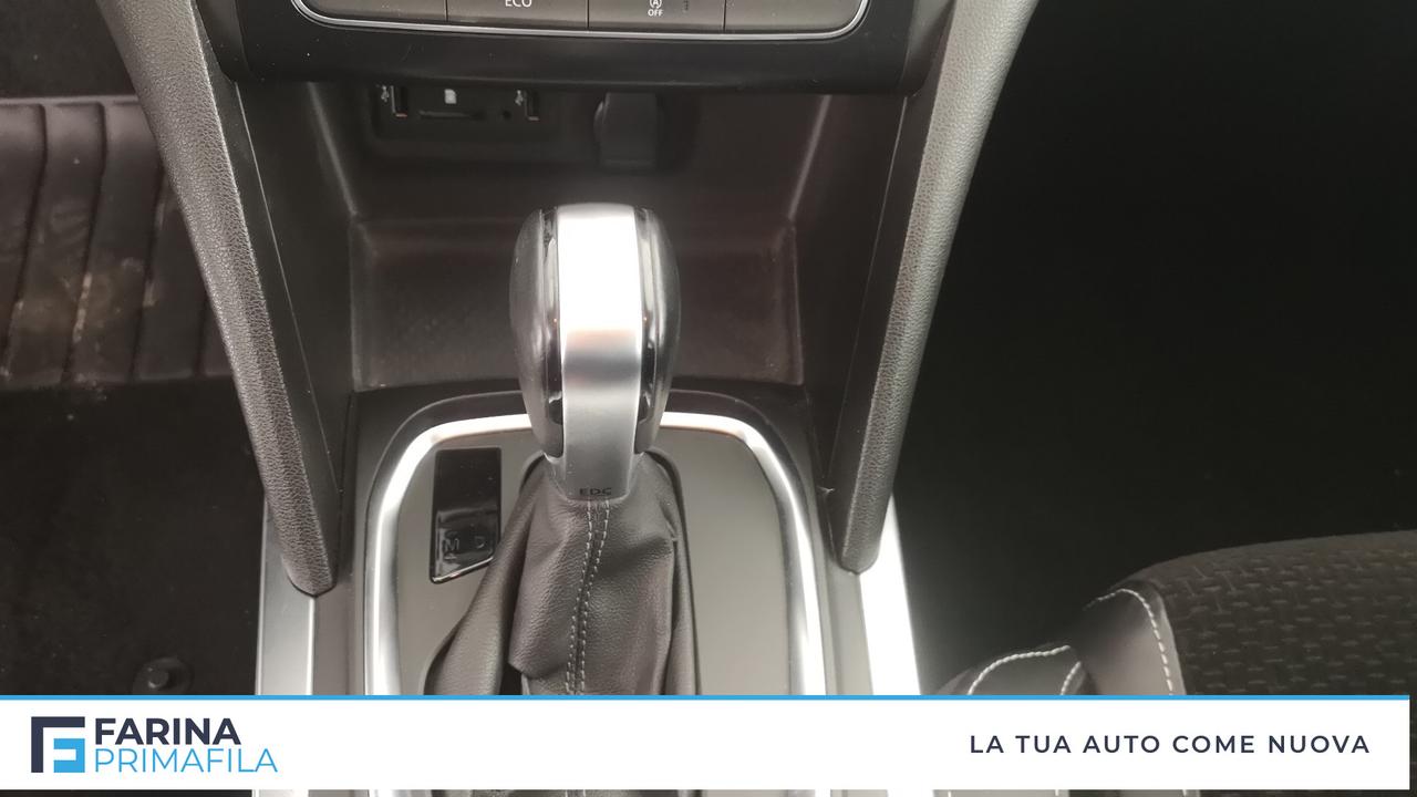 RENAULT Megane IV - Megane Grand Coupe 1.3 tce Executive 140cv fap