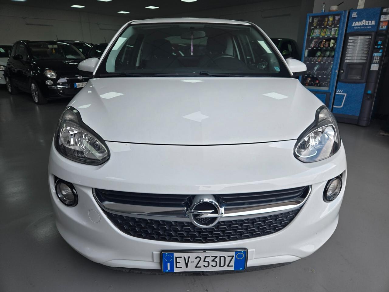 Opel Adam 1.2 70 CV