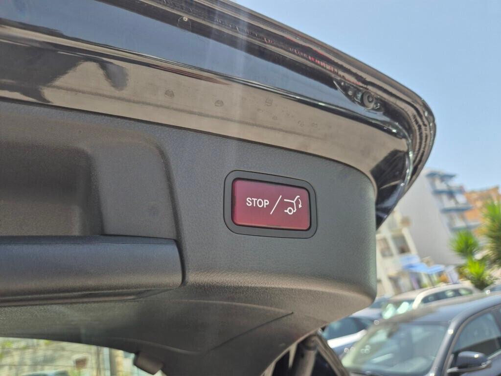 Mercedes GLA 180 d Manuale NAVI LED