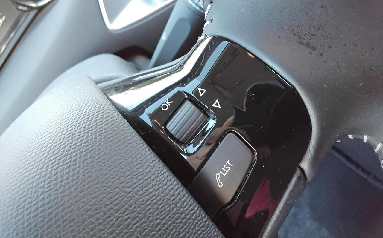 Peugeot 308 BlueHDi 100 S&S SW Active