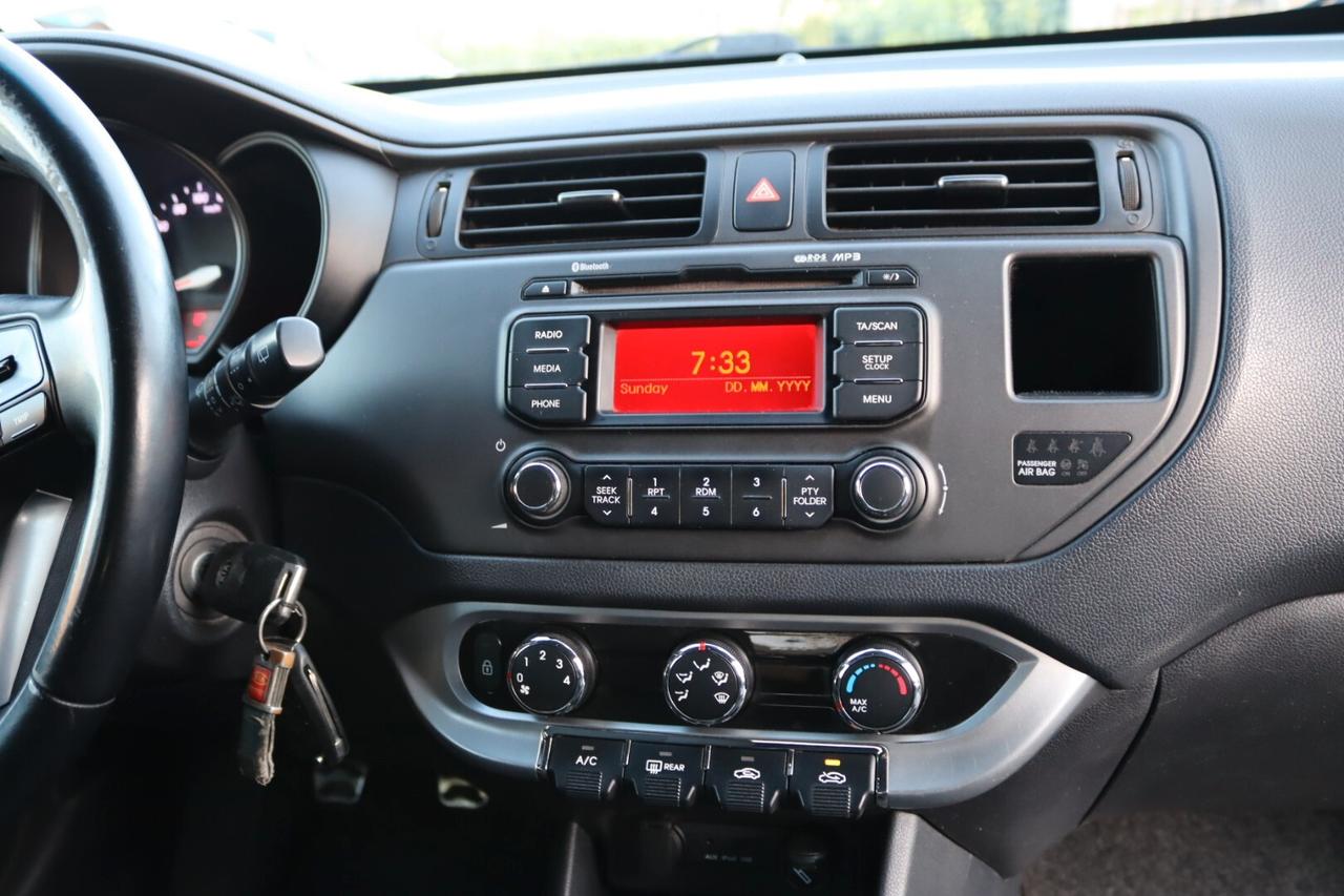 Kia Rio 1.1 CRDi 5p. Cool