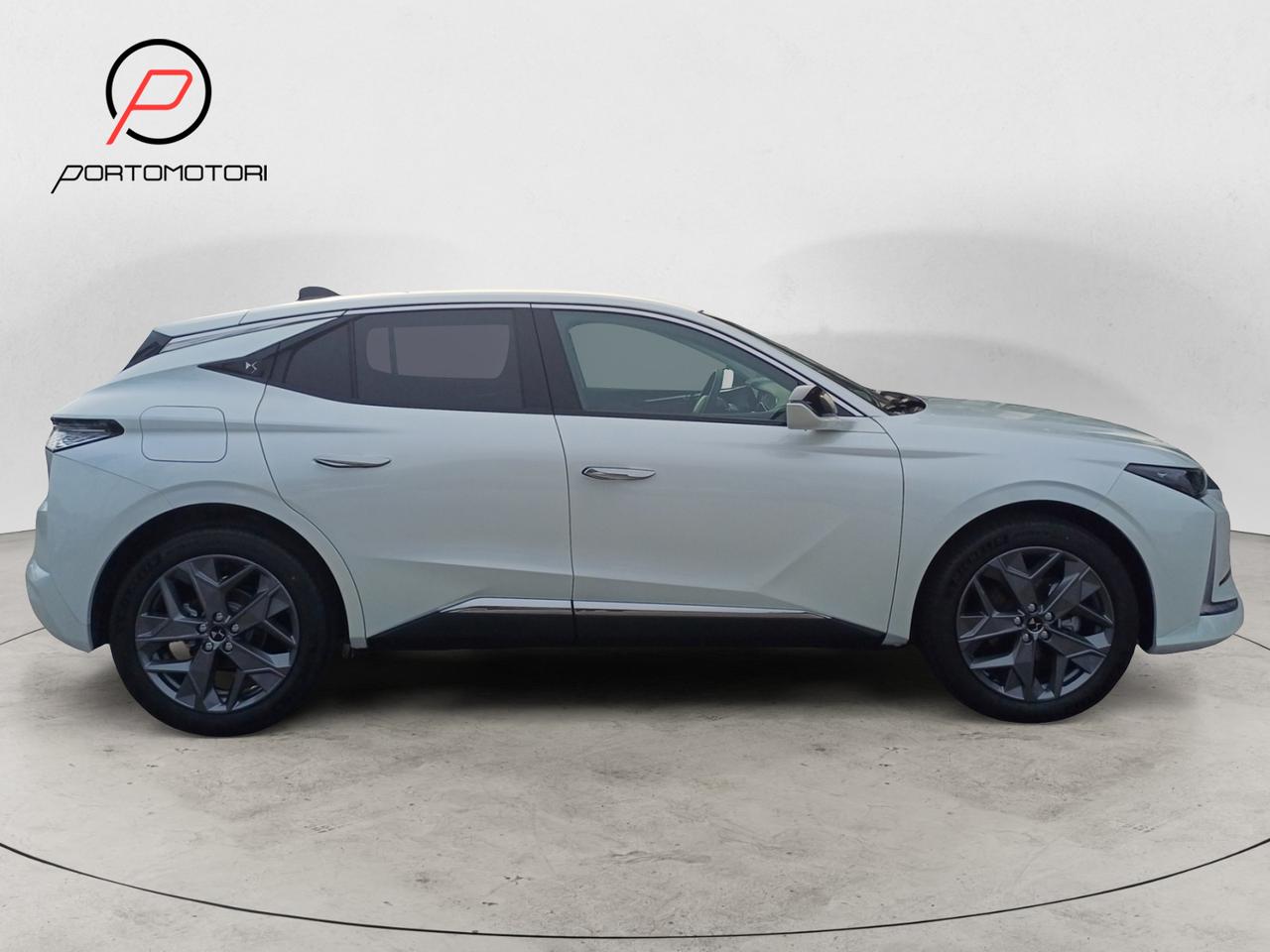 DS DS 4 PALLAS HYBRID 145