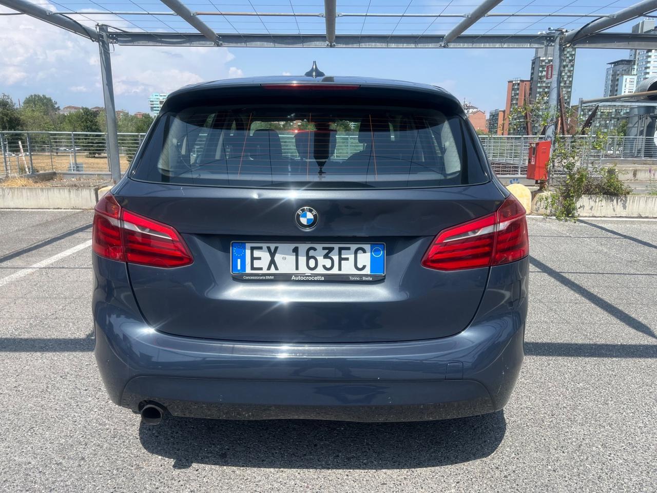 Bmw 2er Active Tourer 218d Luxury