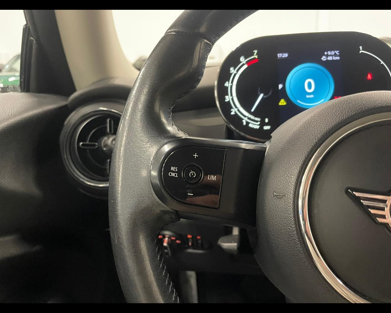 MINI Mini 4ª serie (F56) - Mini 1.5 Cooper Camden Edition