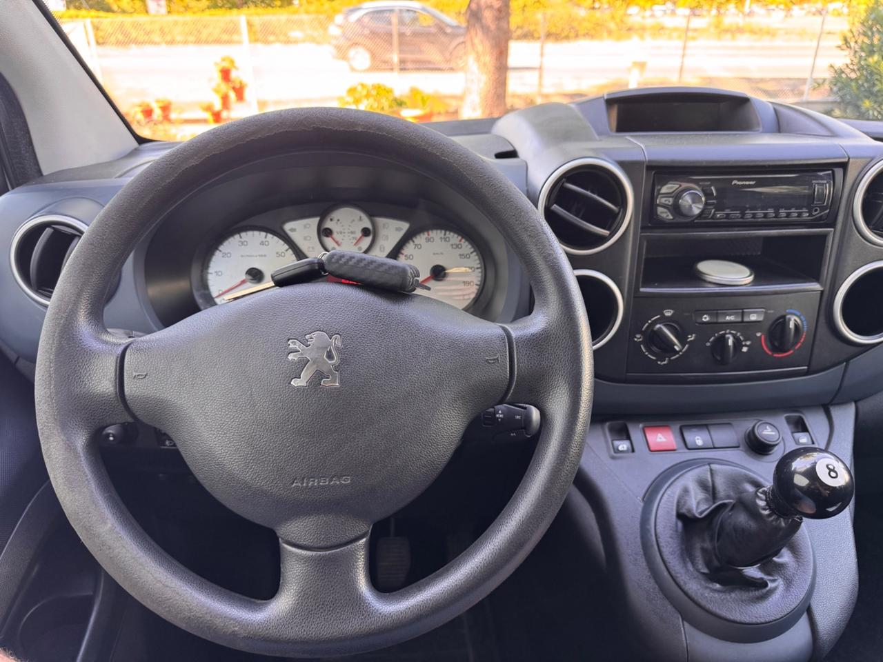 Peugeot Partner Tepee 1.6 HDi 110CV Premium N1 AUTOCARRO OK NEOPATENTATI