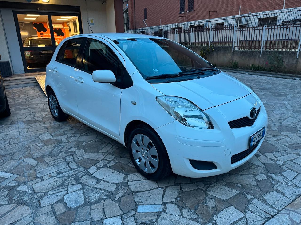 Toyota Yaris 1.4 D-4D DPF 5 porte