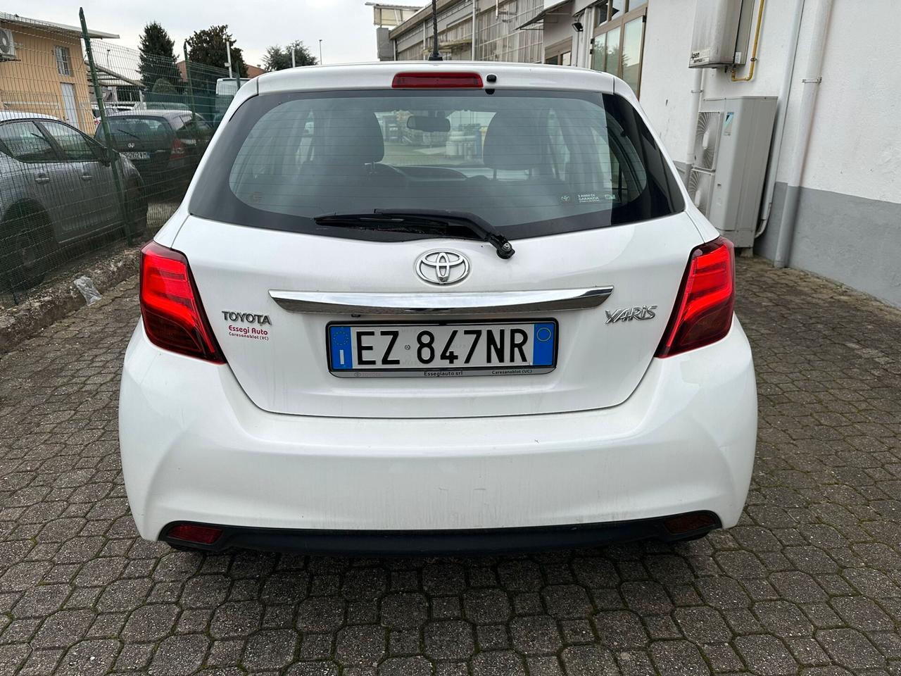 Toyota Yaris 1.0 5 porte