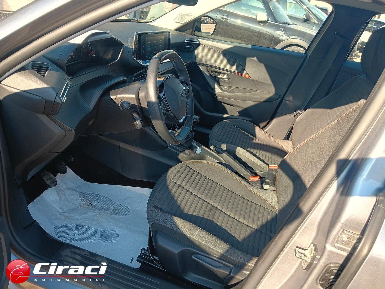 Peugeot 2008 PureTech 100 Active Pack