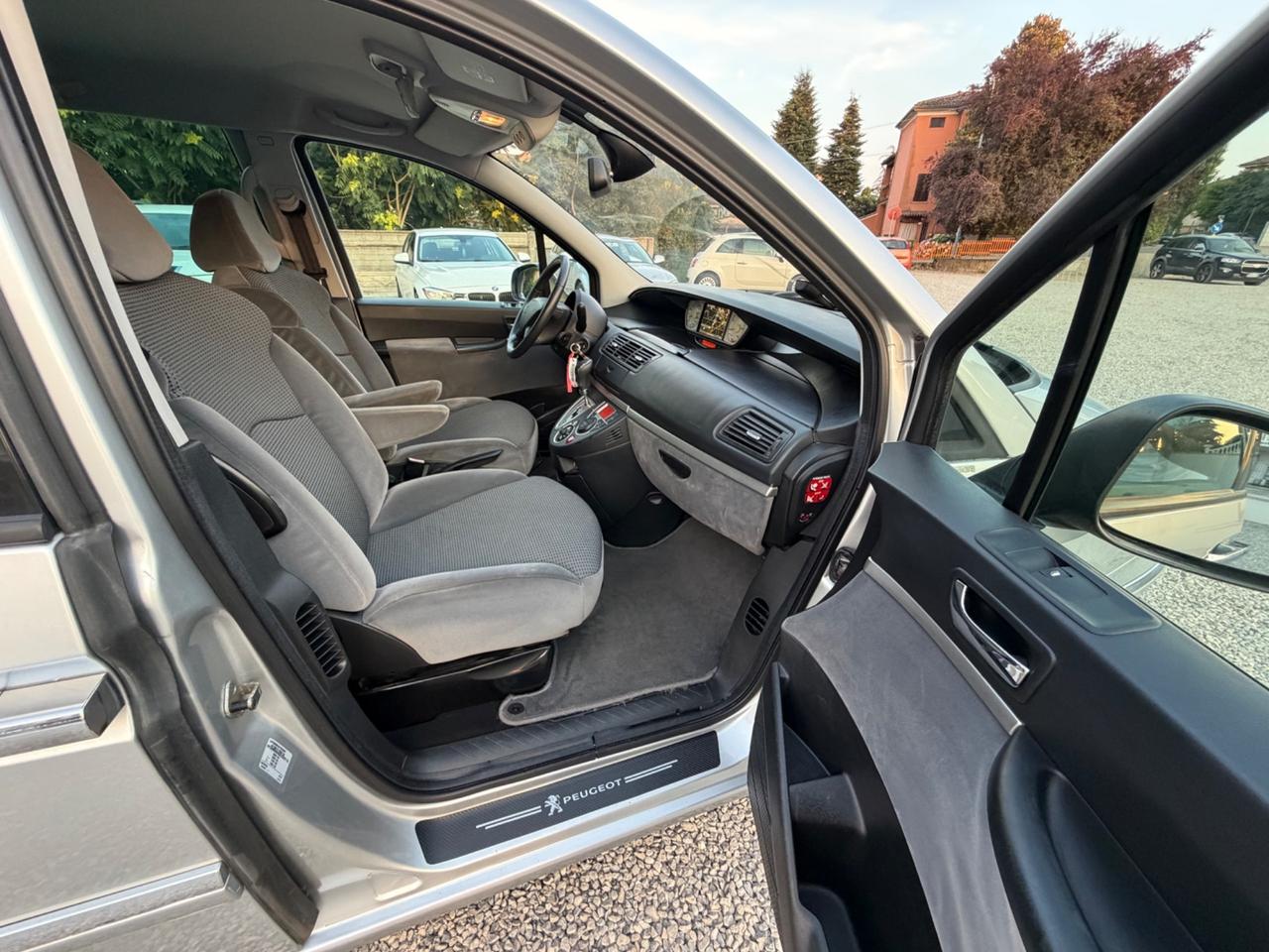 Peugeot 807 2.0 HDi 163CV aut. Active