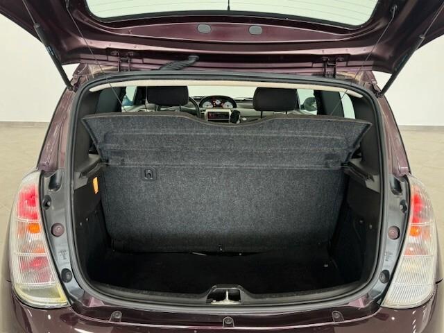 Lancia Ypsilon 1.2 Oro Plus