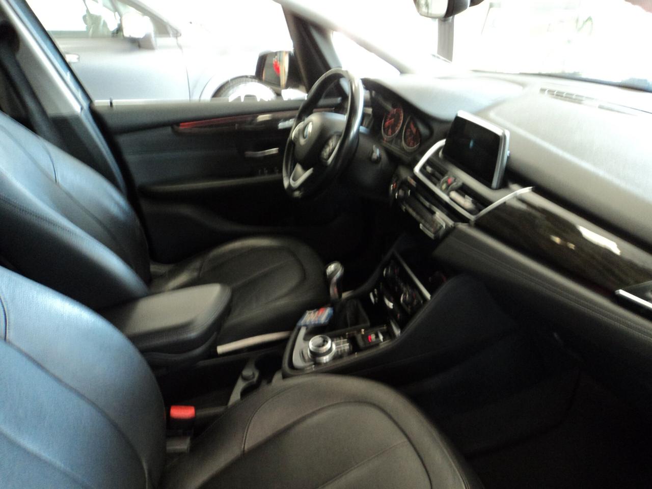 Bmw 216d Active Tourer Luxury