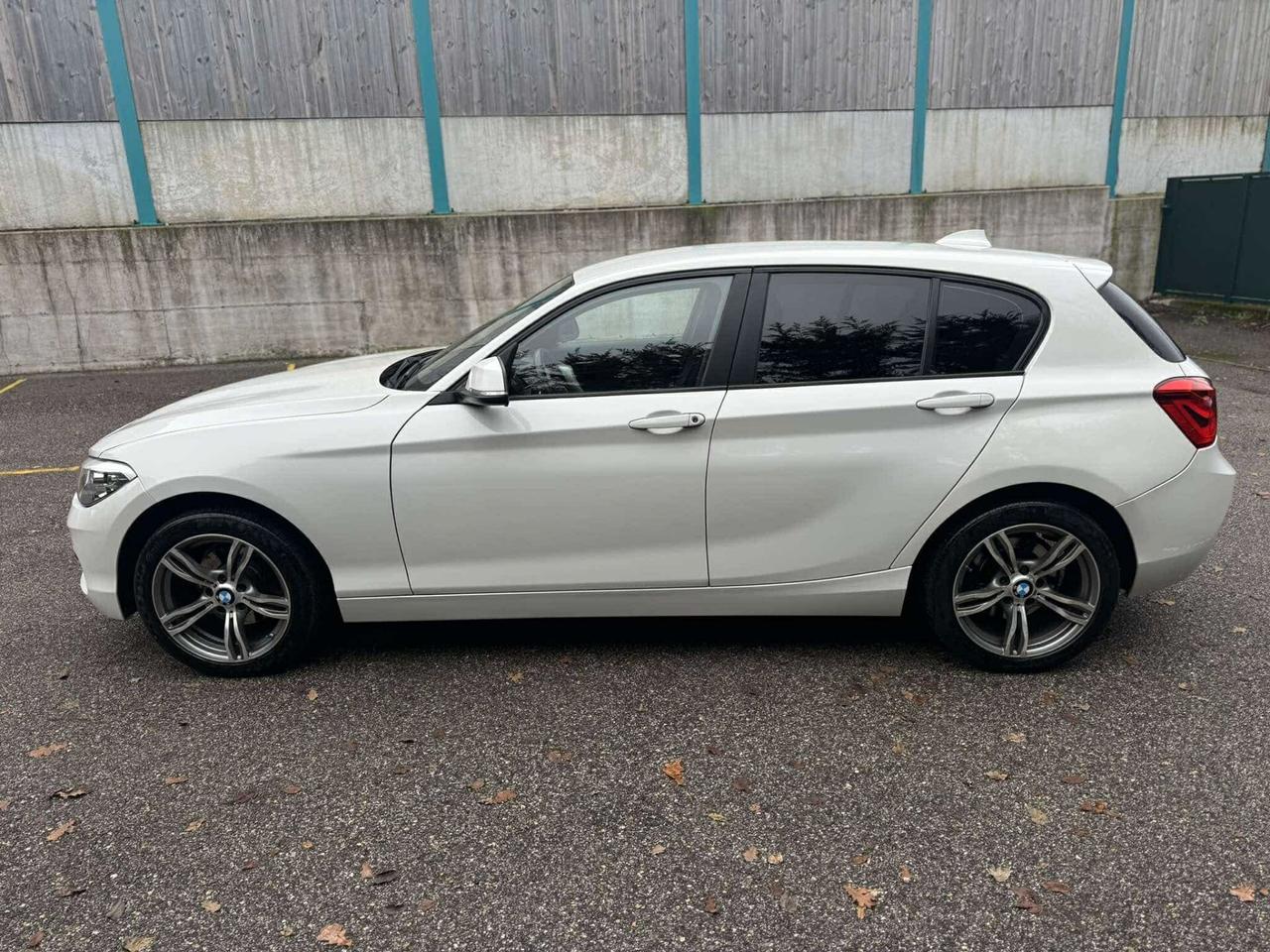 Bmw 120 120d 5p. Sport