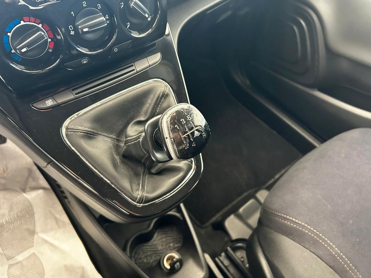 Lancia Ypsilon 1.2 FIRE metano 2013