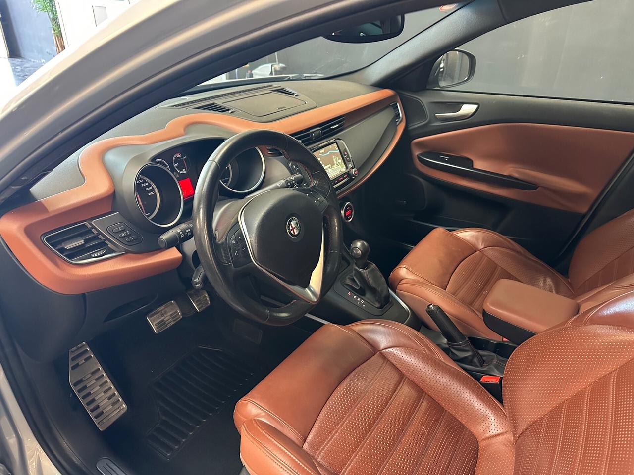 Alfa Romeo Giulietta 1750 Turbo TCT Quadrifoglio Verde