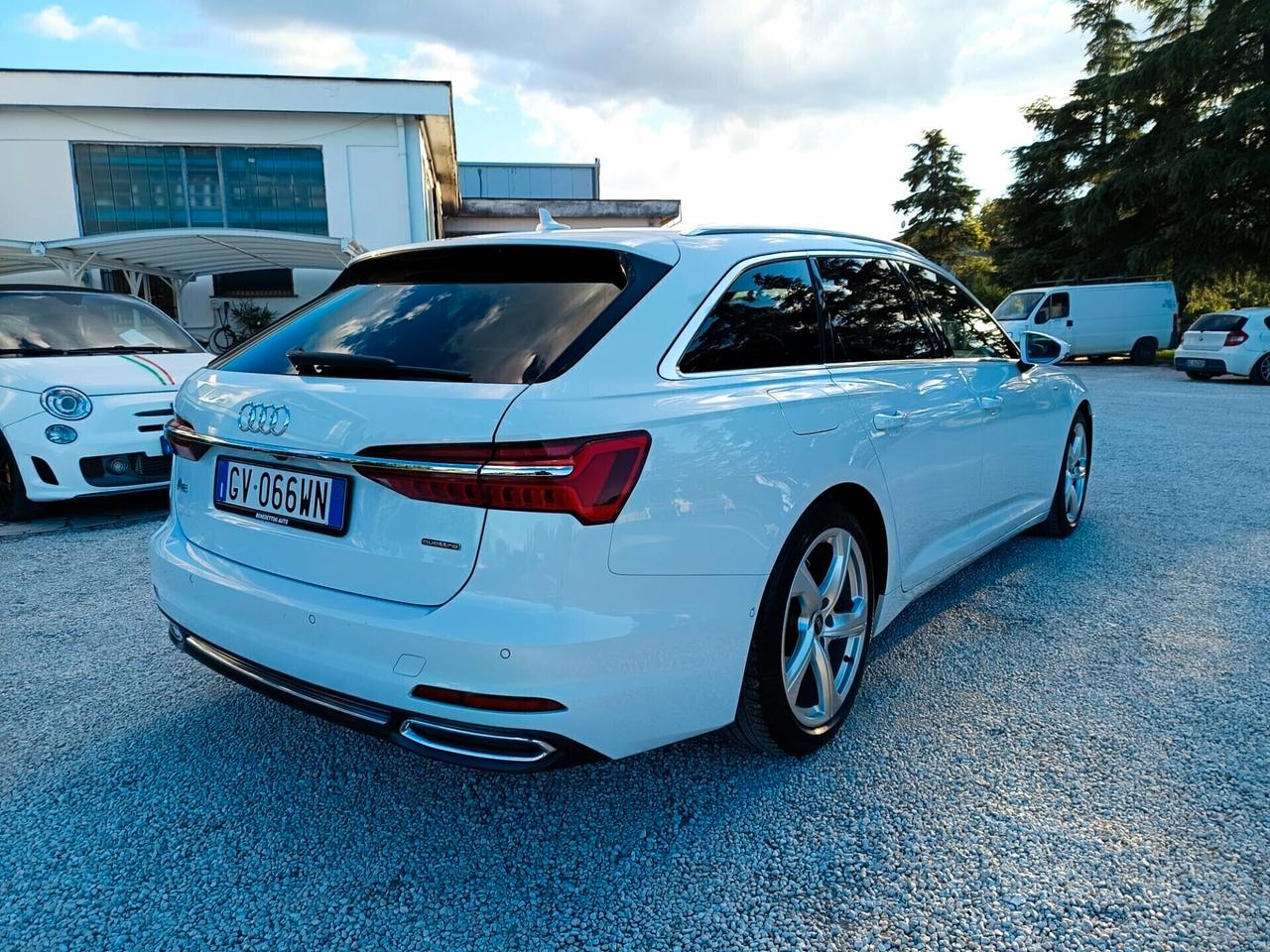 Audi A6 Avant 40 TDI S-Line Quattro Tua a 493€/Mese