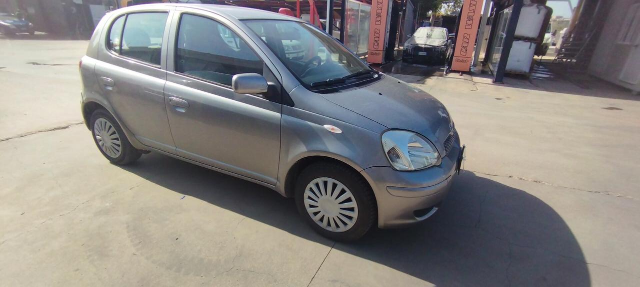 Toyota Yaris 1.4 tdi