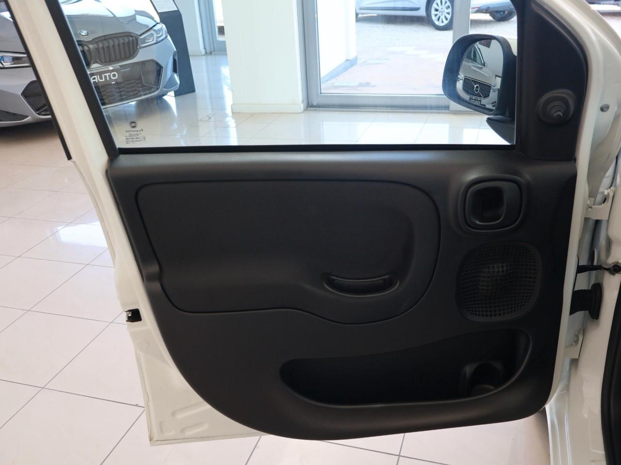 Fiat Panda 1.2 Fire 69cv Pandazzurri 2016