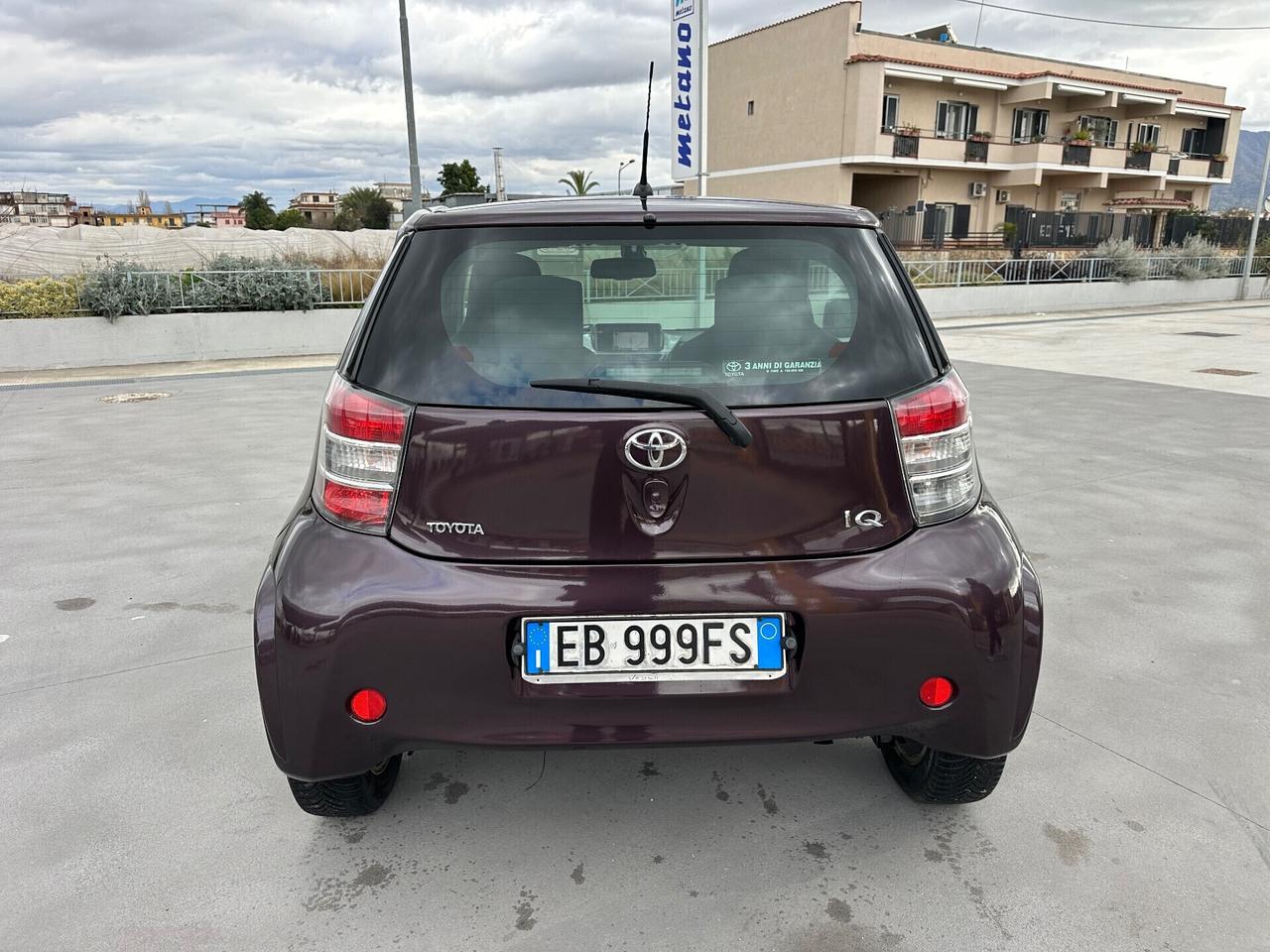 Toyota iQ 1.0