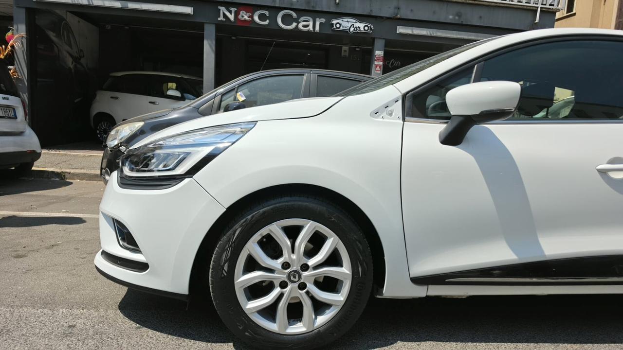 Renault Clio TCe 12V 90CV Start&Stop 5 porte Energy Intens