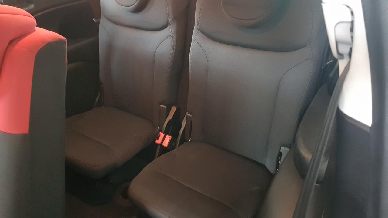 Fiat 500L Living 1.3 MTJ 7 POSTI OK NEOPATENTATI NO BLOCCHI!!!