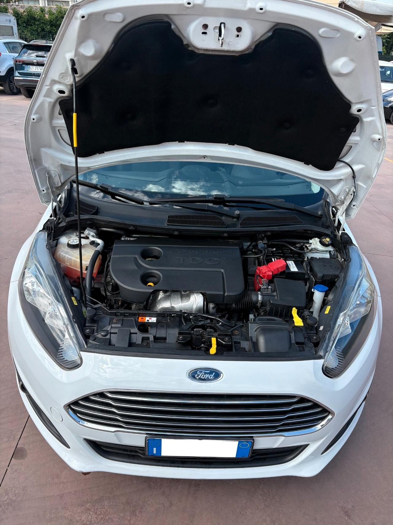 Ford Fiesta 1.5 TDCi 75CV 5 porte 1 ANNO DI GARANZIA