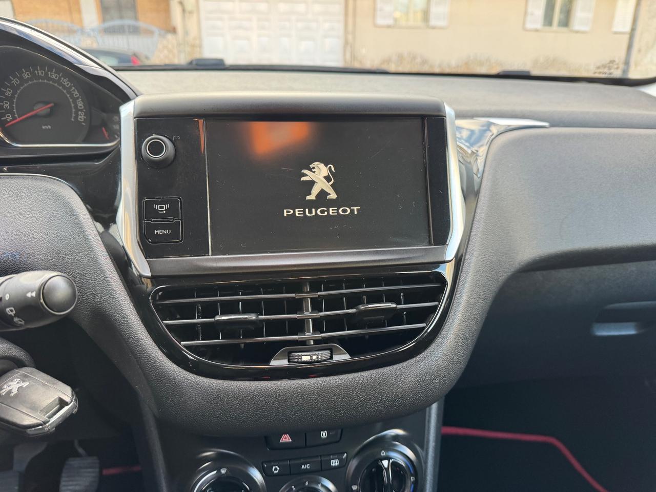 Peugeot 208 1.2 BENZINA 82CV Active 11/2013