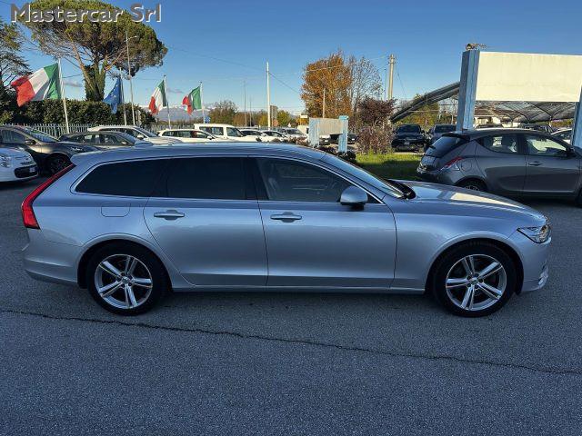VOLVO V90 V90 2016 2.0 d3 Momentum FP686SV