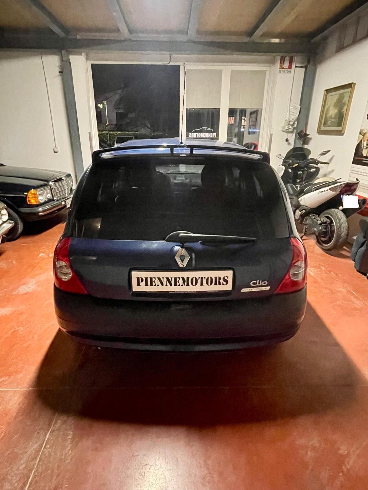 Renault Clio 1.2 cat 3 porte Confort Authentique