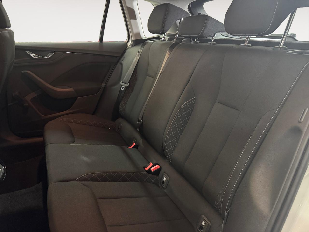 Skoda Kamiq 1.0 tsi Ambition 95cv IDONEA NEOPATENTATO
