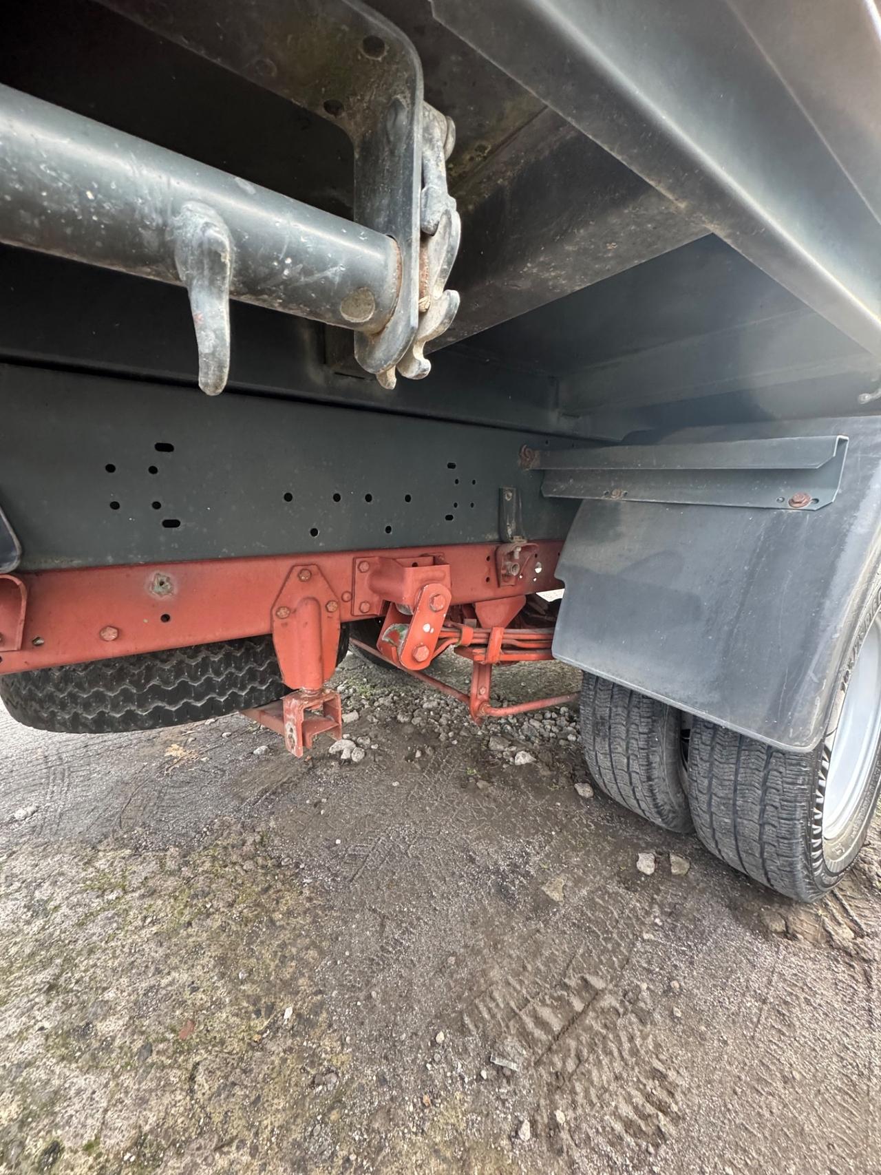 Iveco Daily 35.12 2.8 TDI ribaltabile 3 laterale