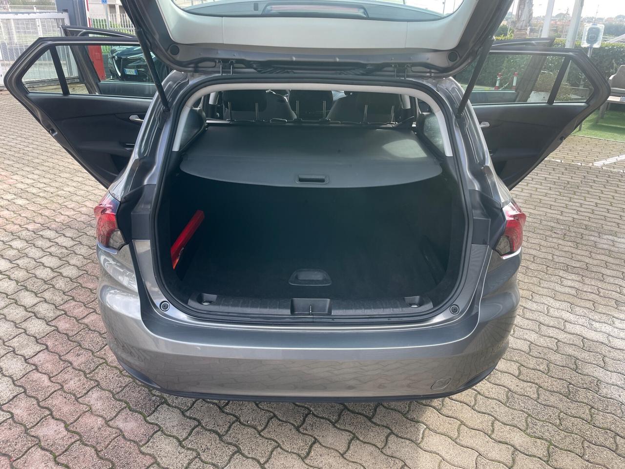 Fiat Tipo 1.3 multijet 72000km. 2022 retro camera/navigatore solo 72000 km