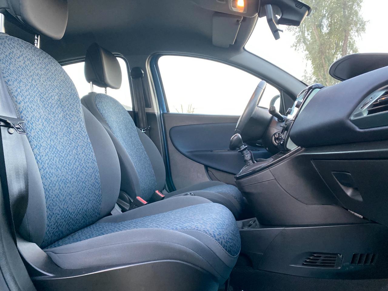 LANCIA - Ypsilon - 1.0 FireFly 5p.S&S Hyb. - NEOPATENTATI - FINANZIABILE - PERMUTE