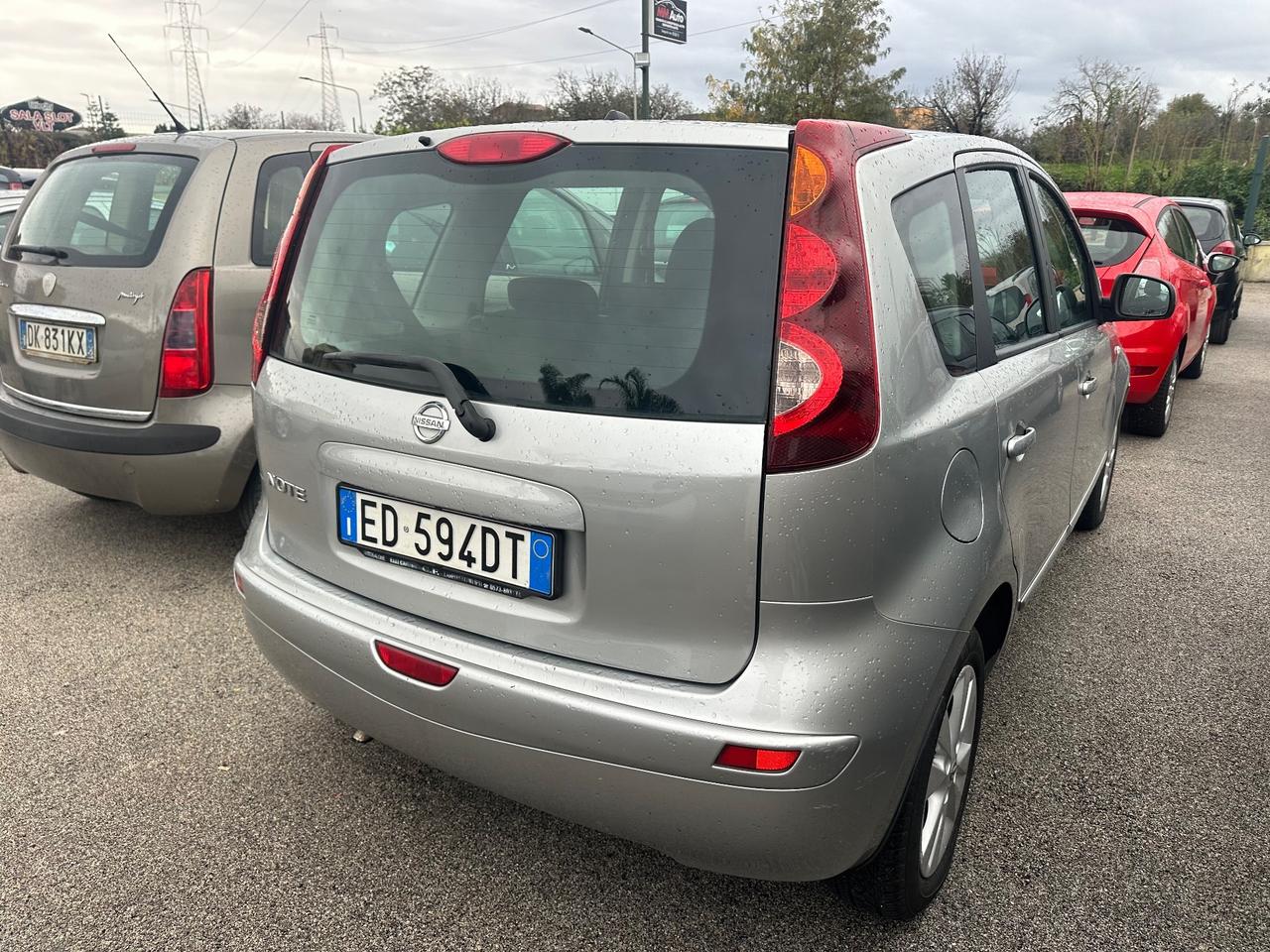 Nissan Note 1.4 benzina 2010