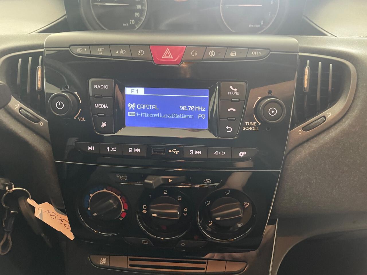 LANCIA YPSILON 1.2 69 CV 5P ELEFANTINO 54.000 KM