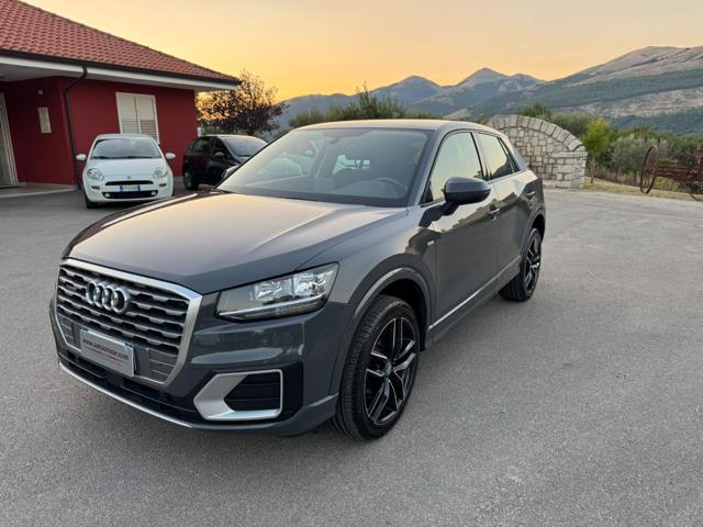 AUDI Q2 2.0 TDI quattro S tronic Business