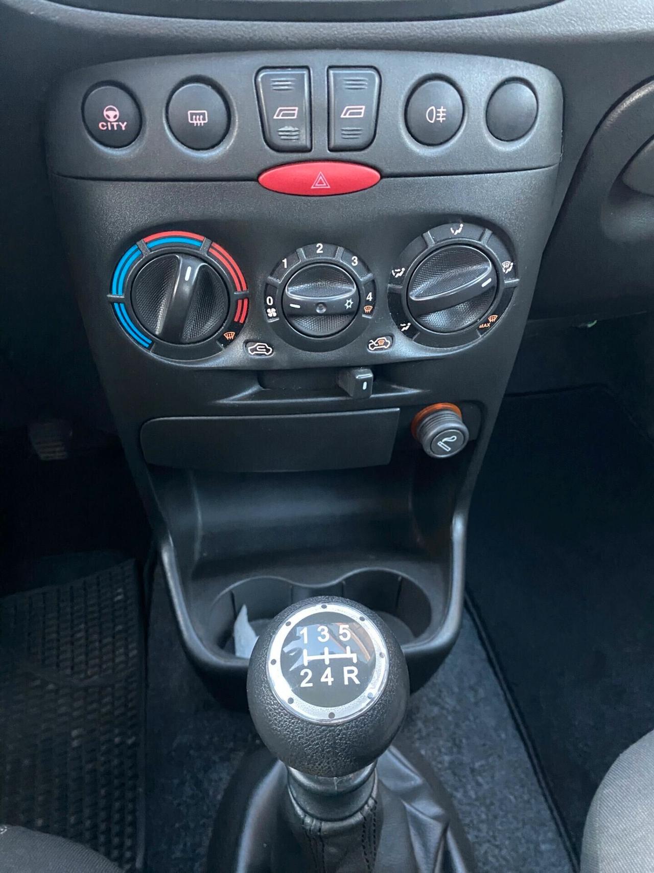 Fiat Punto 1.2 Benzina Euro4 CLIMA – NEOPATENTATI - GARANZIA