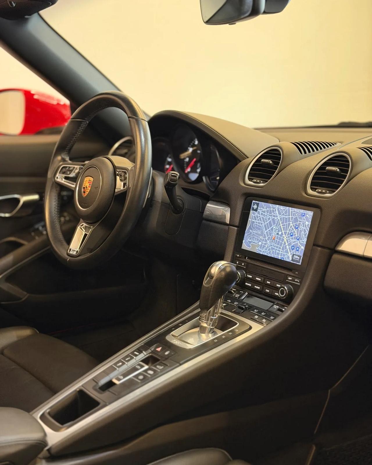 Porsche 718 Spyder Boxster 2.0