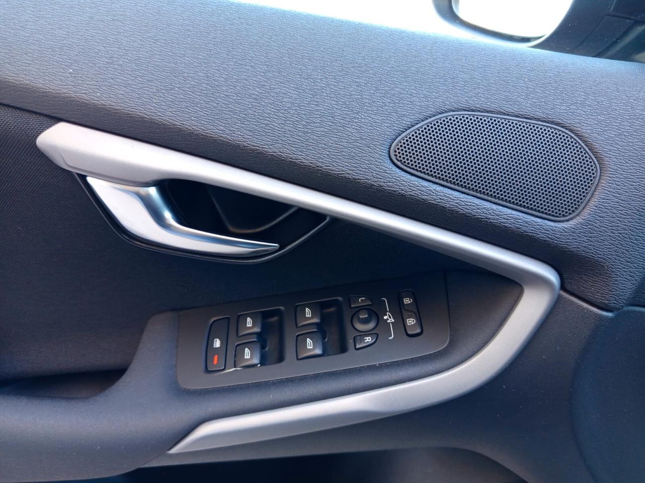 Volvo V40 D2 Business Plus