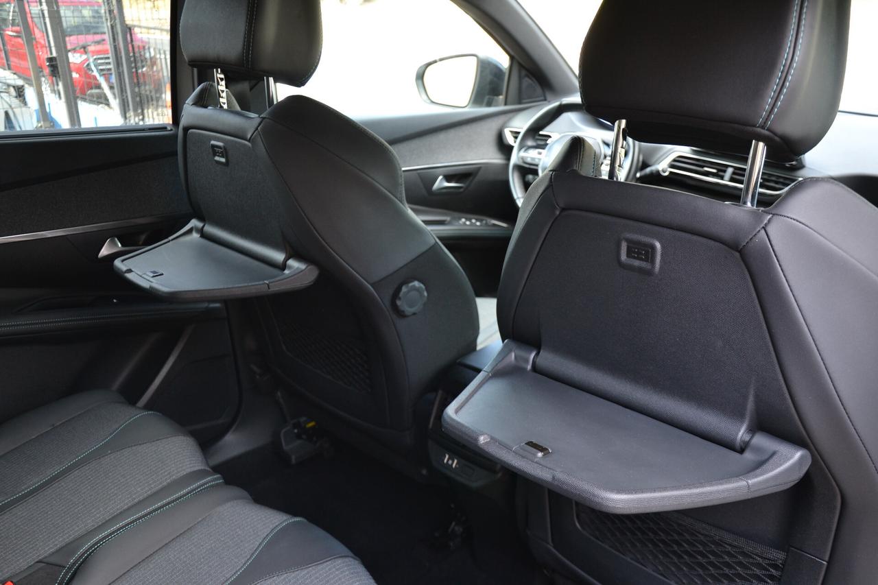 Peugeot 5008 1.5 HDi 130CV 7 POSTI AUT.**PREZZO REALE**UNIPRO'*