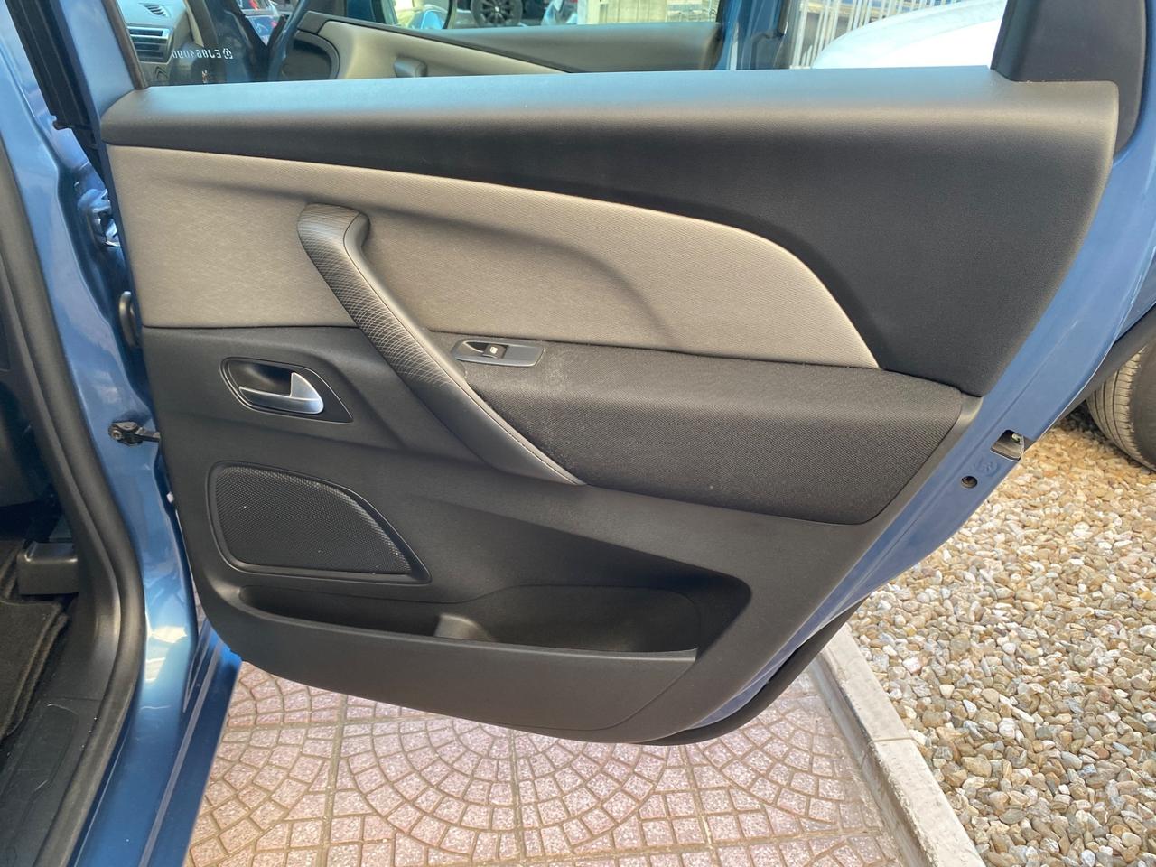 Citroen C4 Picasso 1.6 HDi 115 Attraction
