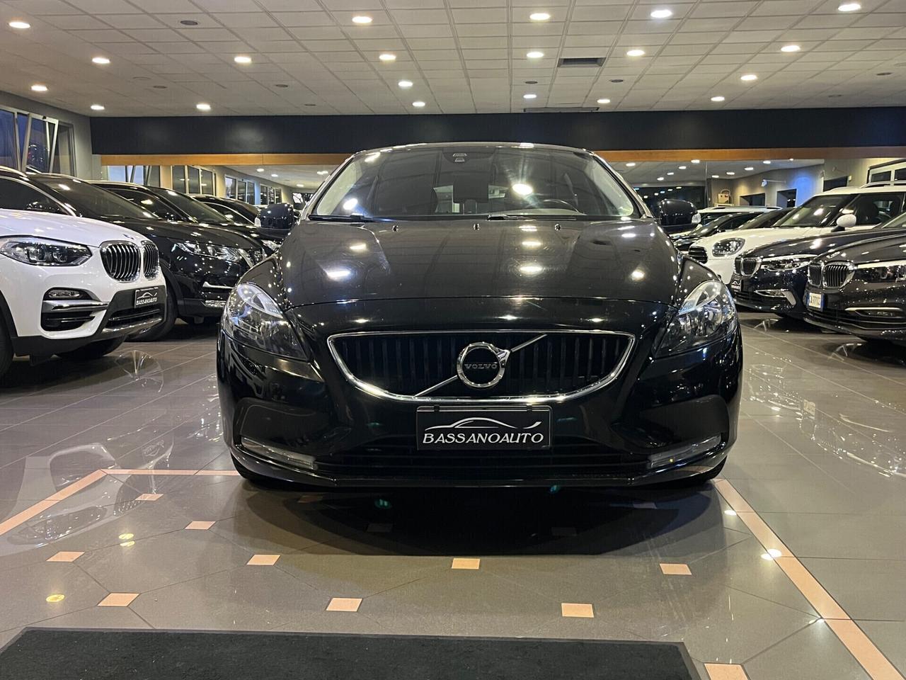 Volvo V40 2.0 d2 Business 2018 !!