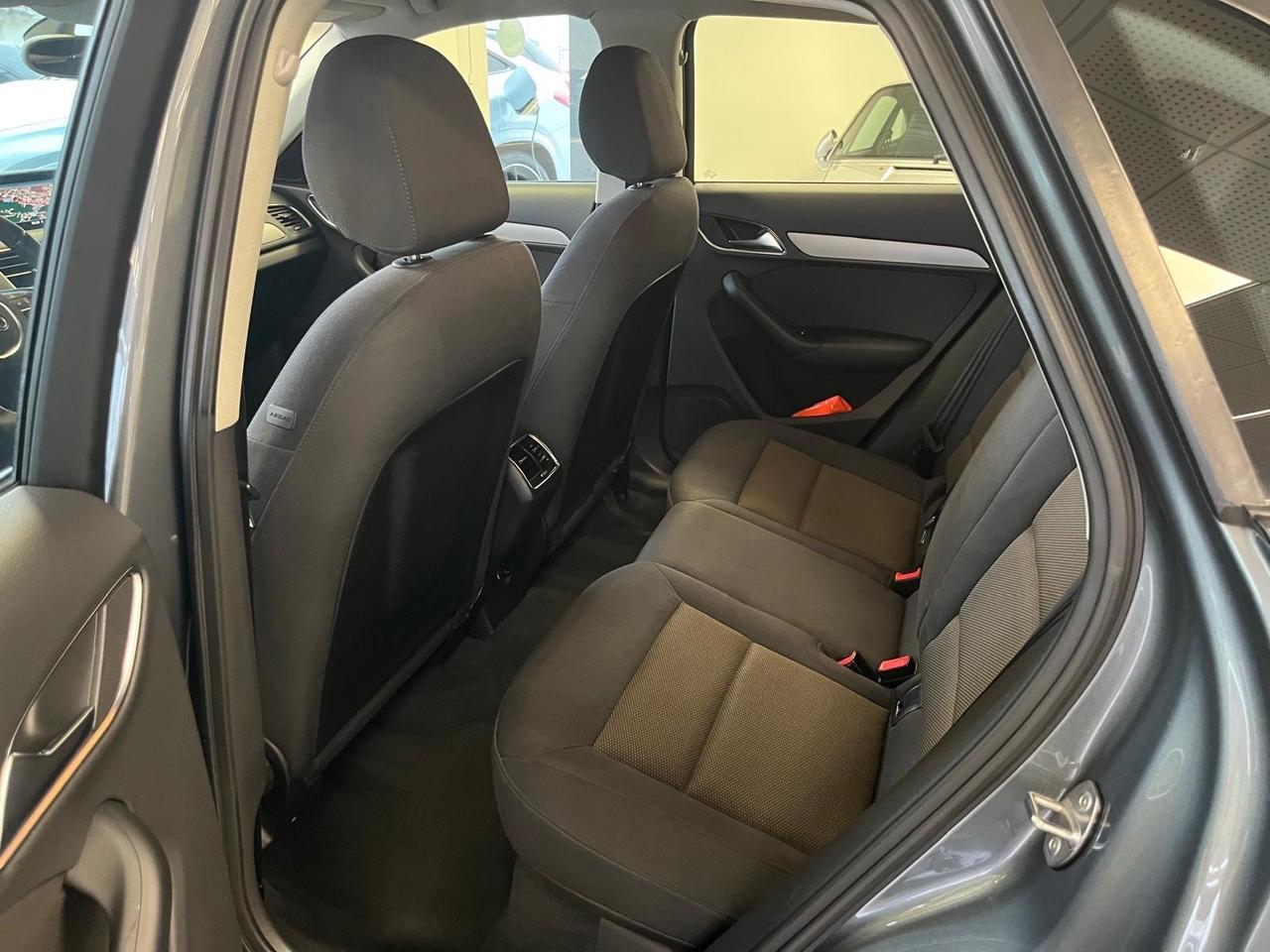 Audi Q3 2.0 TDI quattro S tronic Edition