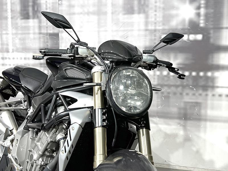 MV Agusta Brutale 910 S