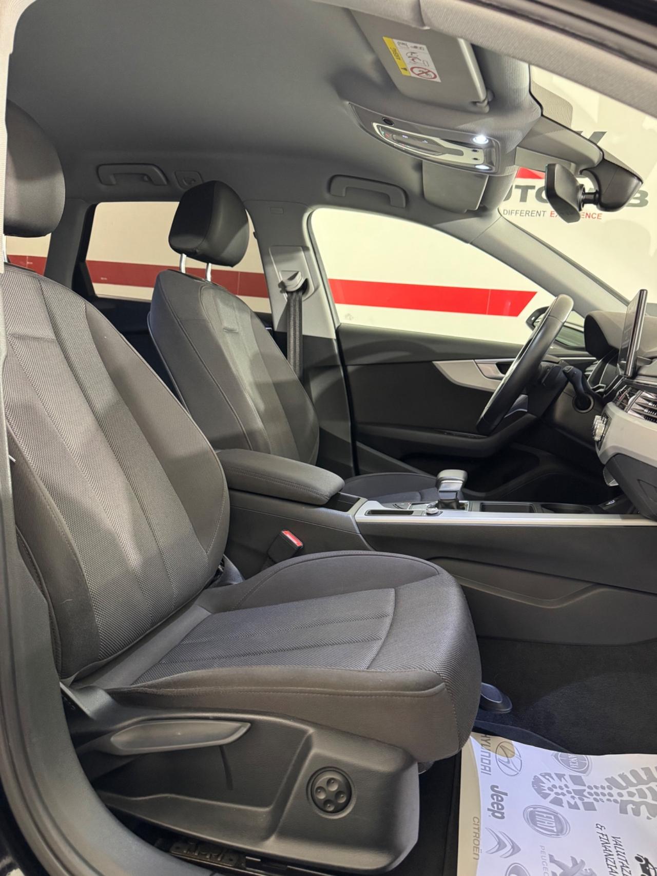 Audi A4 Avant 30 TDI/136 CV S tronic