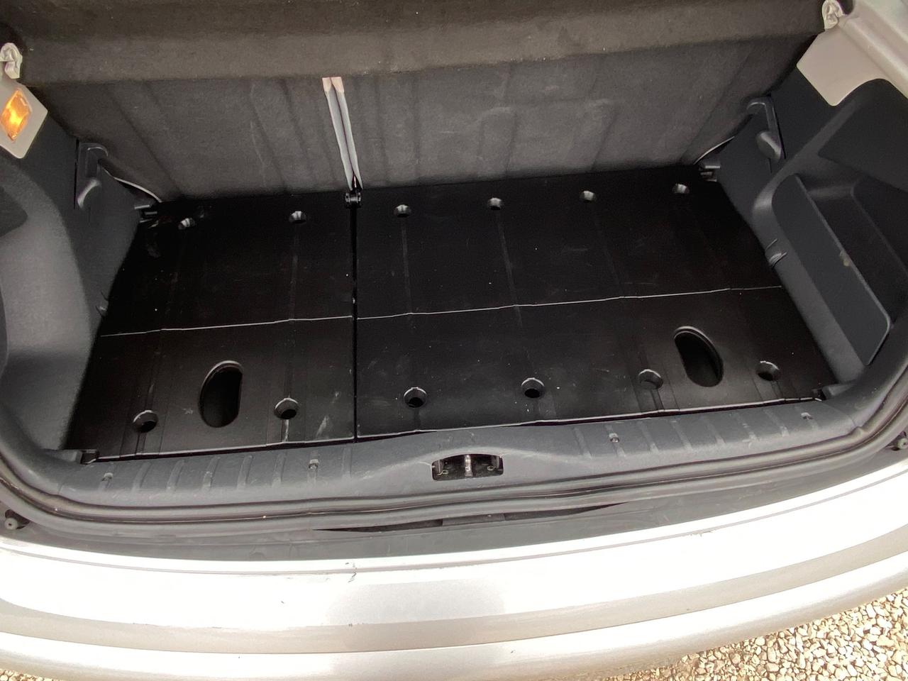 Citroen C3 1.1 Elegance NEOPATENTATI E UNICO PROPRIETARIO