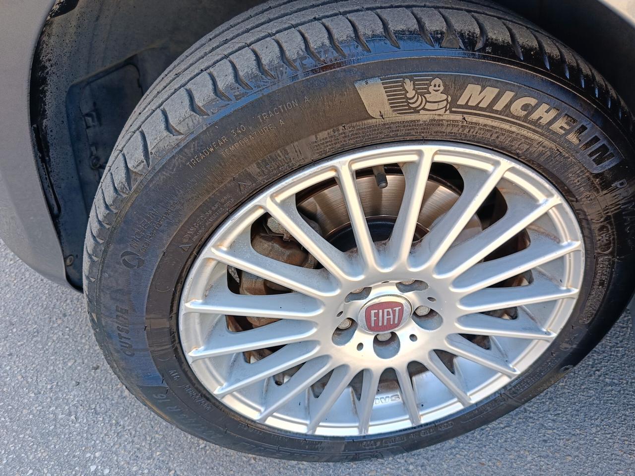 Fiat Tipo berlina 5 pory