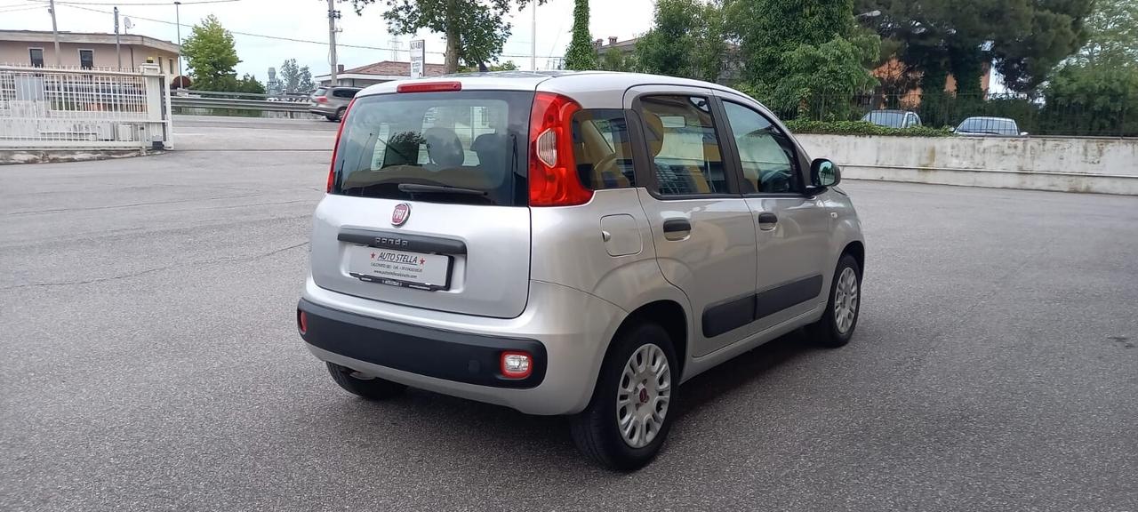 Fiat Panda Benzina cc. 1.242 5 Porte 5 Posti SOLO 73.600 Chilometri Utilizzabile anche per i Neopatentati.