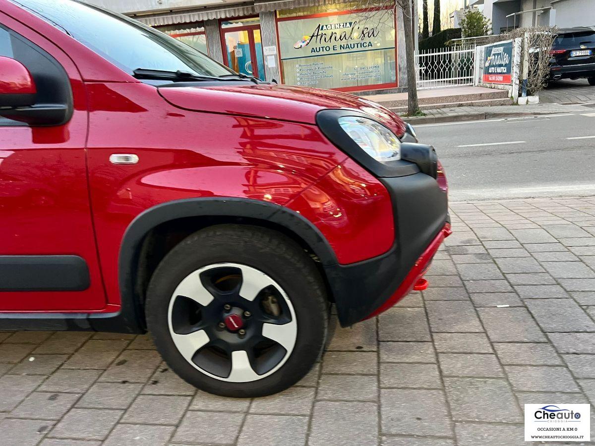 FIAT - Panda - 1.0 FireFly S&S Hybrid City Cross